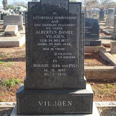 VILJOEN Albertus Daniel 1877-1936 &amp; Dirkie VAN ZYL 1887-1970