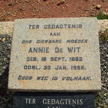 WIT Annie, de 1882-1956