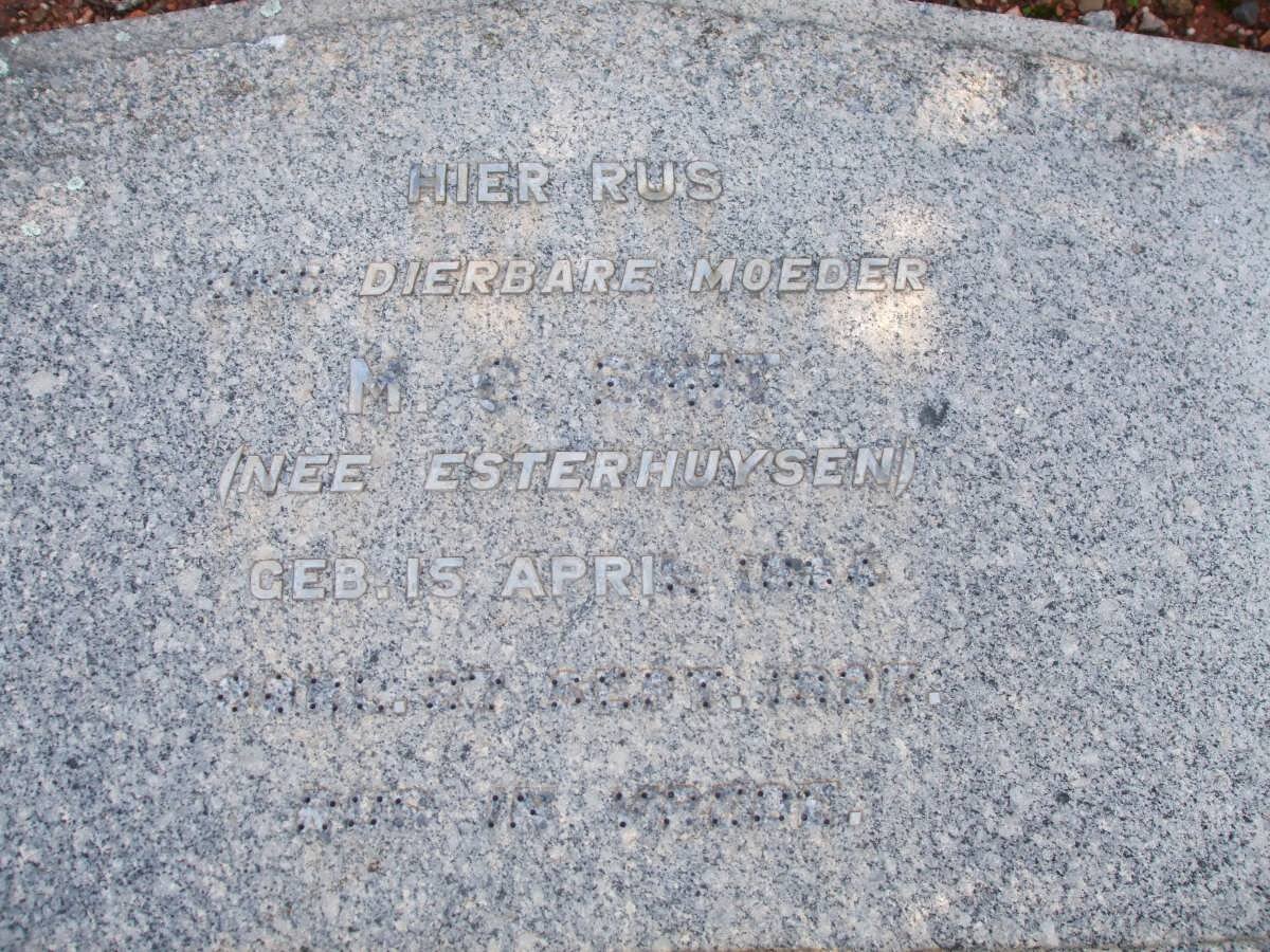 ? nee ESTERHUIZEN ??-??