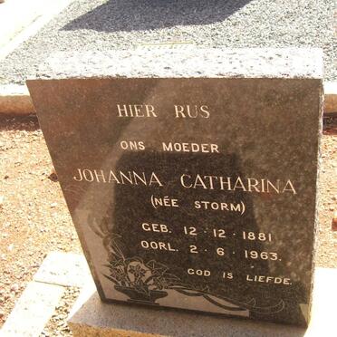 ? Johanna Catharina nee STORM 1881-1963
