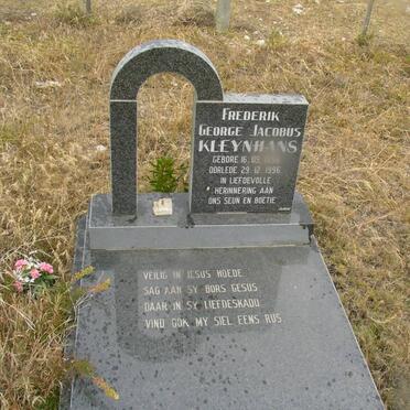 Western Cape, RIVERSDALE district, Annex Watergat 385, Swartheuwel, farm cemetery_3