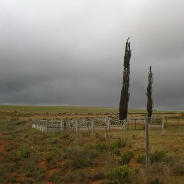 2. Overview of graves on the farm of Johnny Oosthuizen, Albertina