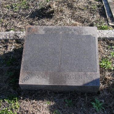 SMALBERGER Johannes Marthinus 1855-1949 &amp; Petronella J. 1867-1960