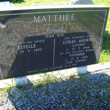 MATTHEE Lukas Andries 1948-1983 &amp; Yvonne DEBBES 1950-1983 :: MATTHEE Estelle 1970-1983