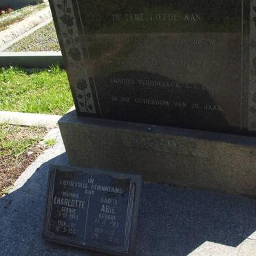 RIETOFF Abie 1913-1998 &amp; Charlotte 1914-1987 :: RIETOFF Raymond -1964