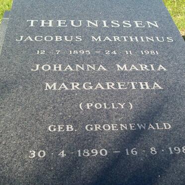 THEUNISSEN Jacobus Marthinus 1895-1981 &amp; Johanna Maria Margaretha GROENEWALD 1890-1988