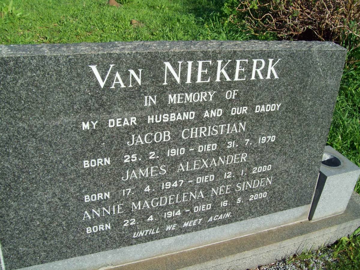 NIEKERK Jacob Christian, van 1910-1970 &amp; Annie Magdalena SINDEN 1914-2000 :: VAN NIEKIERK James Alexander 1947-2000