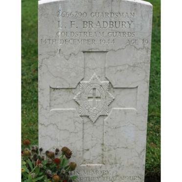 BRADBURY L.F. -1944