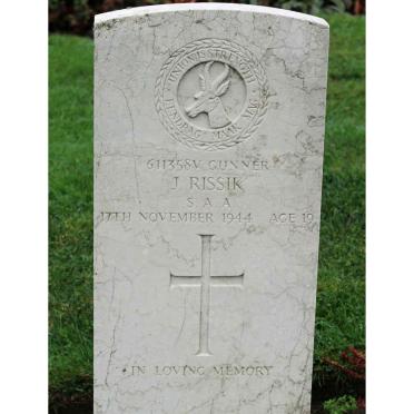 RISSIK J. -1944