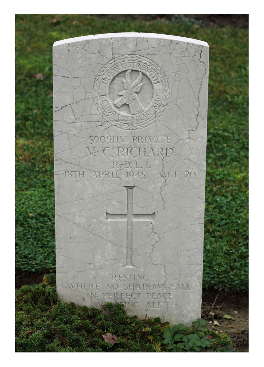 RICHARD V.C. -1945