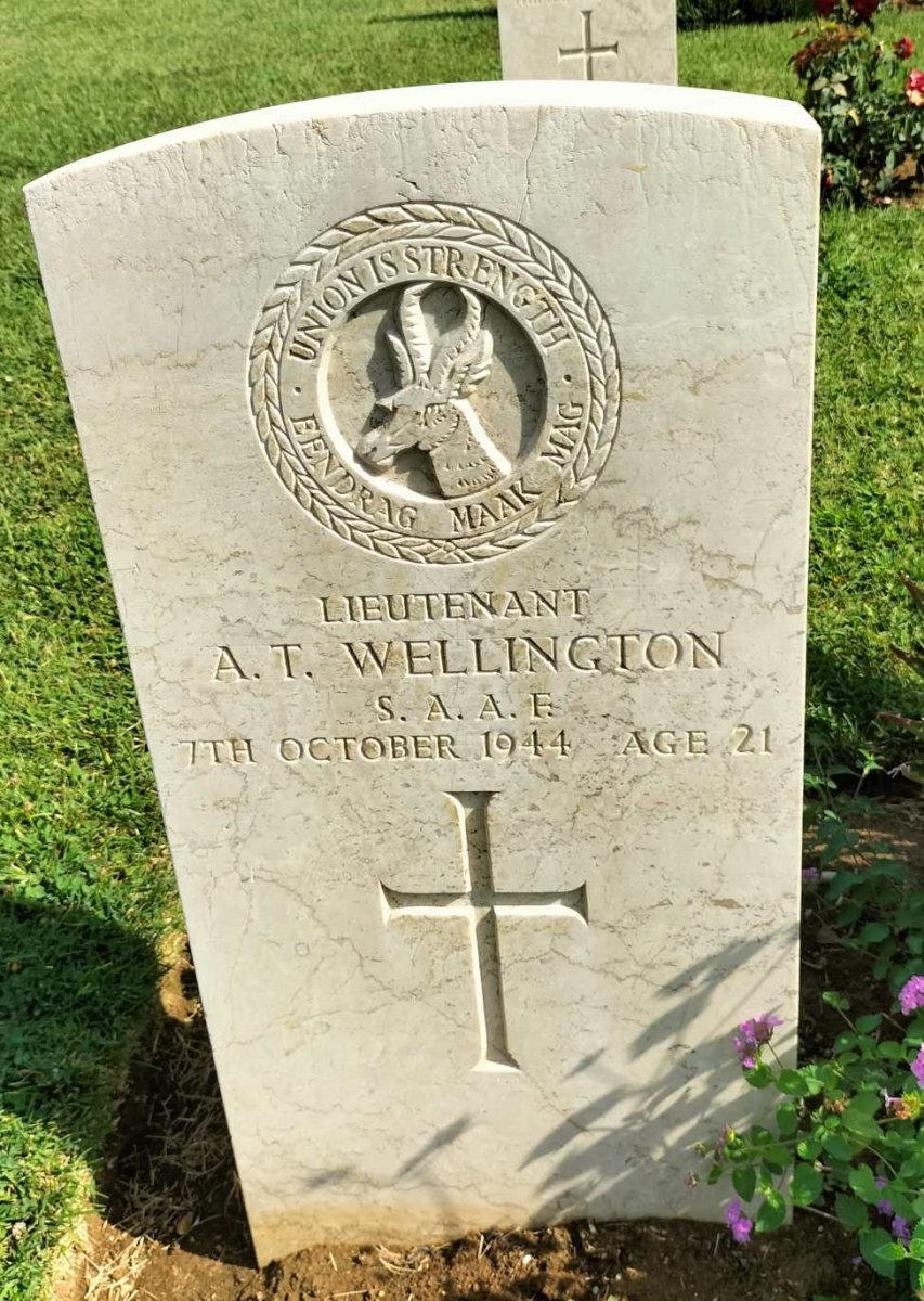 WELLINGTON A.T. -1944