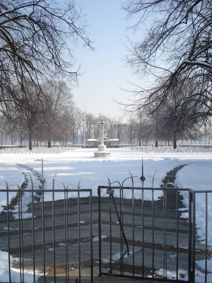 1. Overview on the Milan War Cemetery