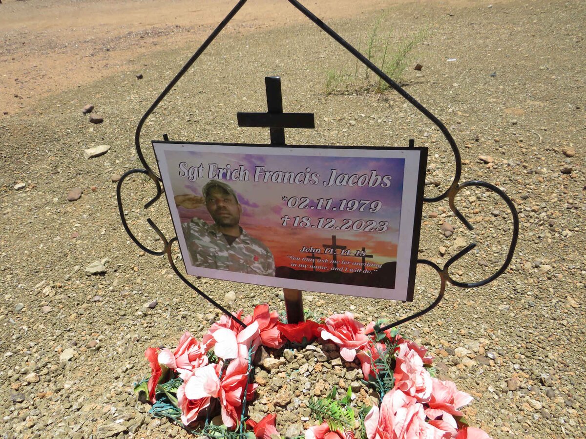 JACOBS Erich Francis 1979-2023