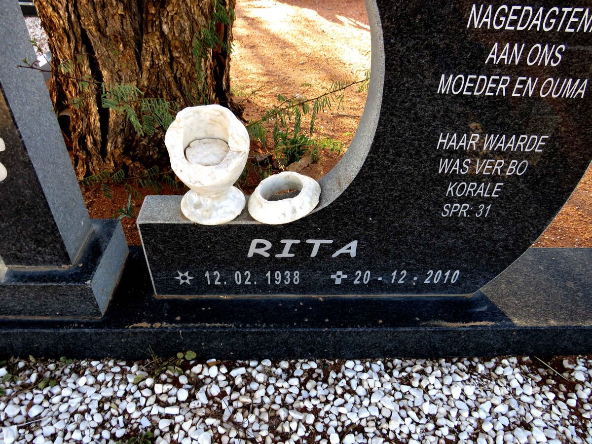 JACOBS Charles 1931-2002 & Rita 1938-2010_2