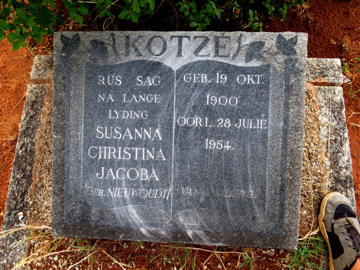 KOTZE Susanna Christina Jacoba nee NIEUWOUDT 1900-1954