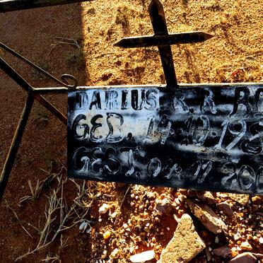 R - Vanne :: Surnames - R