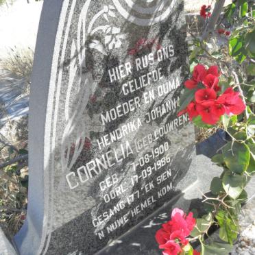 SCHOLTZ Hendrik Jacobus 1900-1983 &amp; Hendrika Johanna Cornelia LOUWRENS 1900-1986 