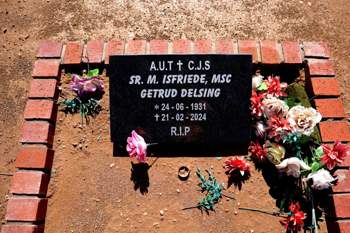 DELSING Gertrud 1931-2024