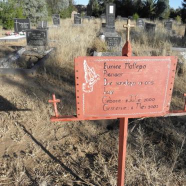 PIENAAR Eunice Mallepo 2000-2002