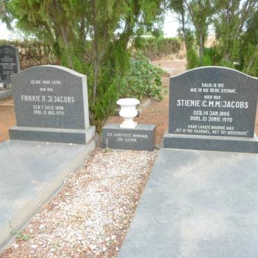 JACOBS F.J. 1898-1972 &amp; C.M.M. 1896-1970