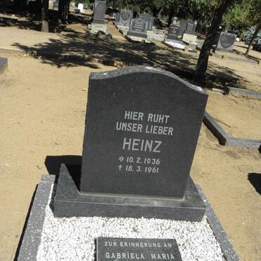 IVANOVICS Gabriela Maria nee TEUBNER 1914-1993 :: IVANOVICS Heinz 1936-1961