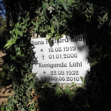 LÜHL Hans Richard 1919-2006 :: LÜHL Kunigunde 1932-2010