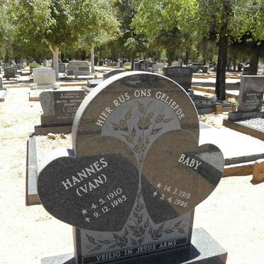 MERWE Hannes, van der 1910-1985 &amp; Baby 1919-1996