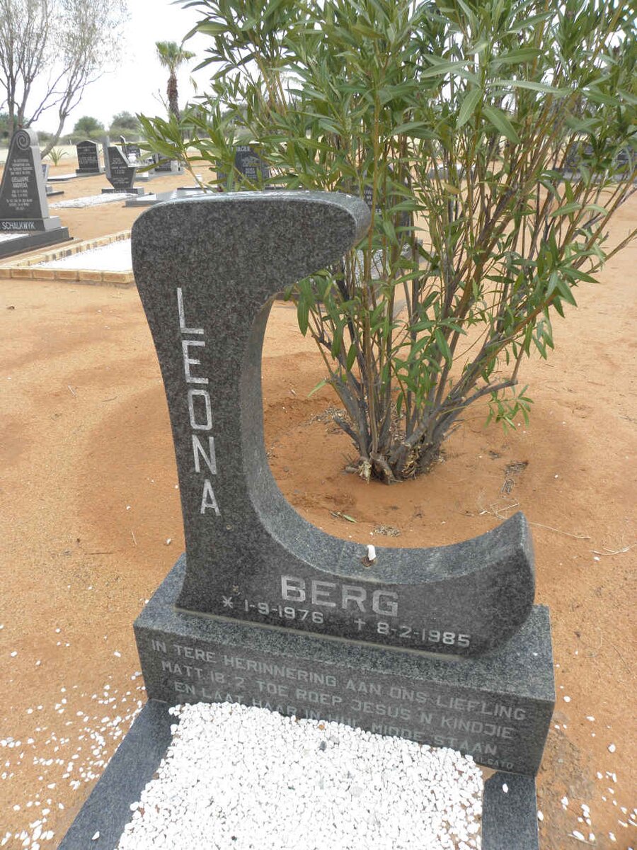 BERG Leona 1976-1985