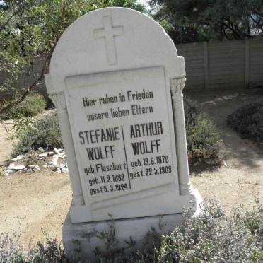 WOLFF Arthur 1870-1902 &amp; Stefanie FLASCHART 1882-1924