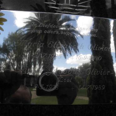 OLIVIER Pieter Jacobus 1918-1989 &amp; Maria Elizabeth 1925-1980