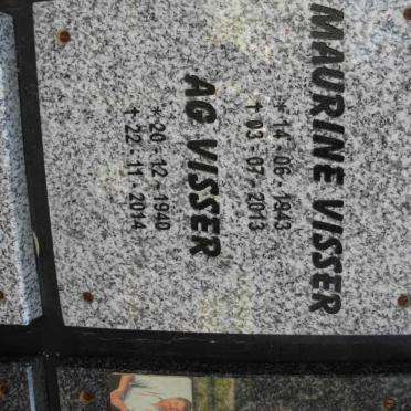 VISSER A.G. 1940-2014 &amp; Maurine 1943-2013