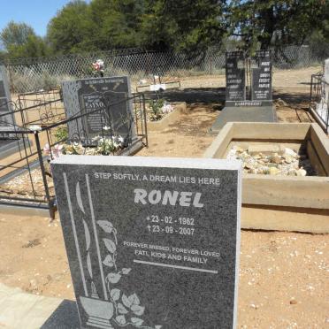 BESTER Ronel 1962-2007