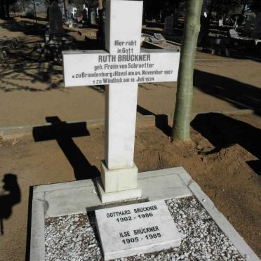 BRÜCKNER Gotthard 1902-1986 &amp; Ilse 1905-1985 :: BRÜCKNER Ruth 1907-1934