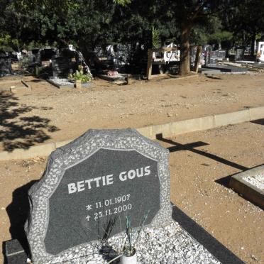 GOUS Bettie 1907-2000