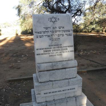 GRUNDLEGER Simon -1942