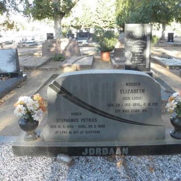 JORDAAN Stephanus Petrus 1900-1969 &amp; Elizabeth LUSSE 1912-1991