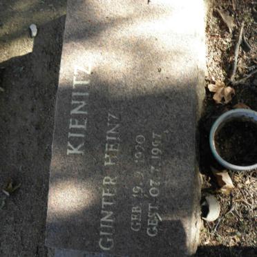 KIENITZ Günter Heinz 1920-1997