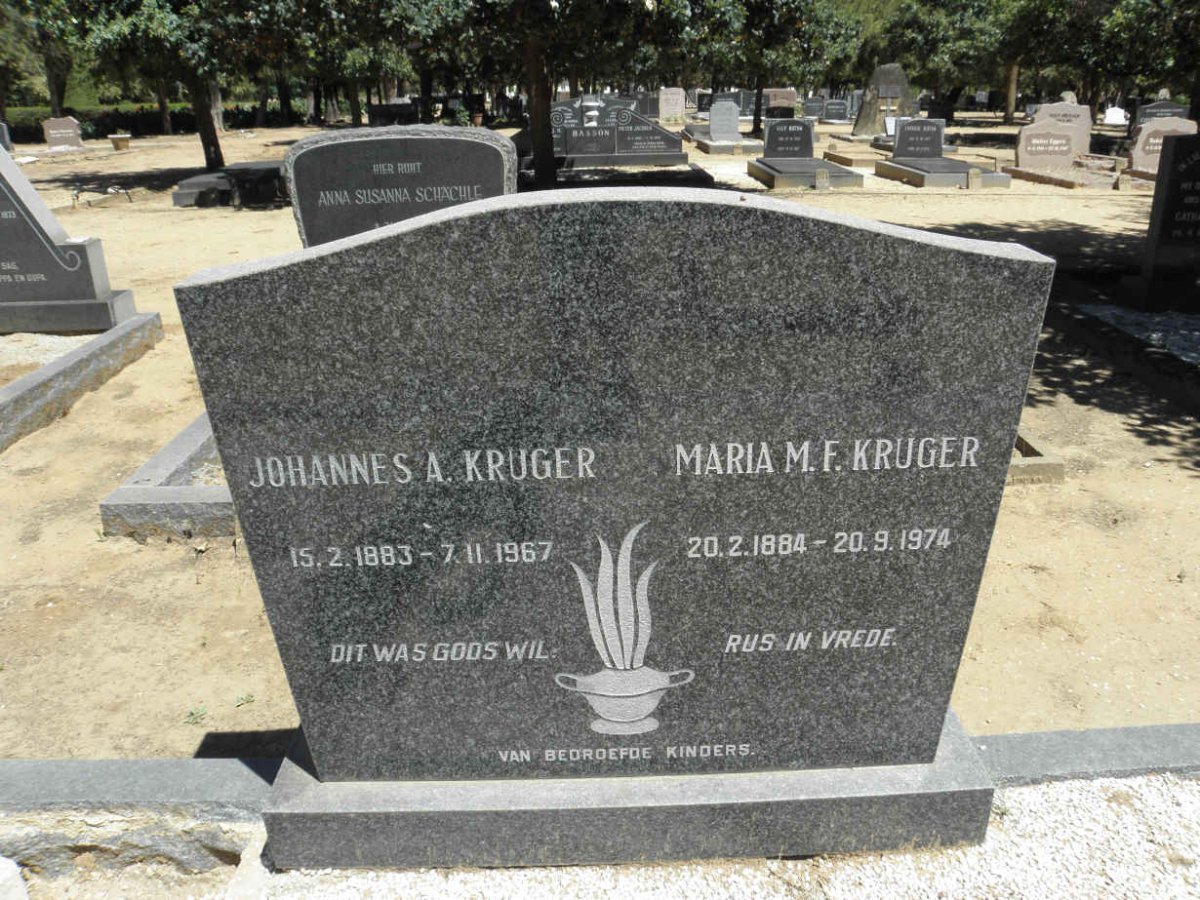KRUGER Johannes A. 1883-1967 &amp; Maria M.F. 1884-1974
