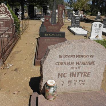 MC INTYRE Cornelia Marianne 1916-1998