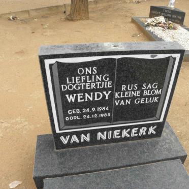 NIEKERK Wendy, van 1984-1985