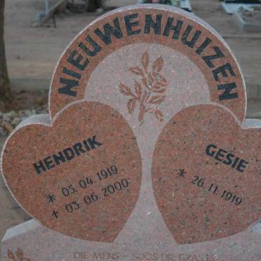 NIEUWENHUIZEN Hendrik 1919-2000 &amp; Gesie 1919-