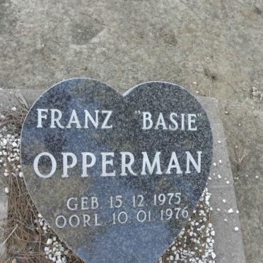 Op - Surnames beginning with the letters Op