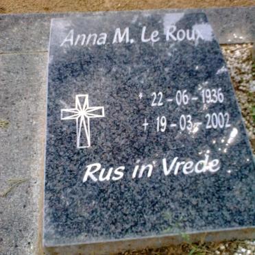 ROUX Anna M., le 1936-2002