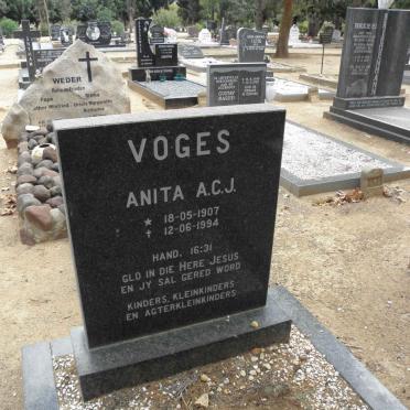 VOGES Anita A.C.J. 1907-1994