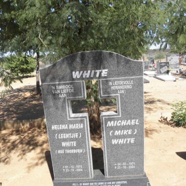 WHITE Michael 1971-2004 &amp; Helena Maria THORNBURN 1975-2004