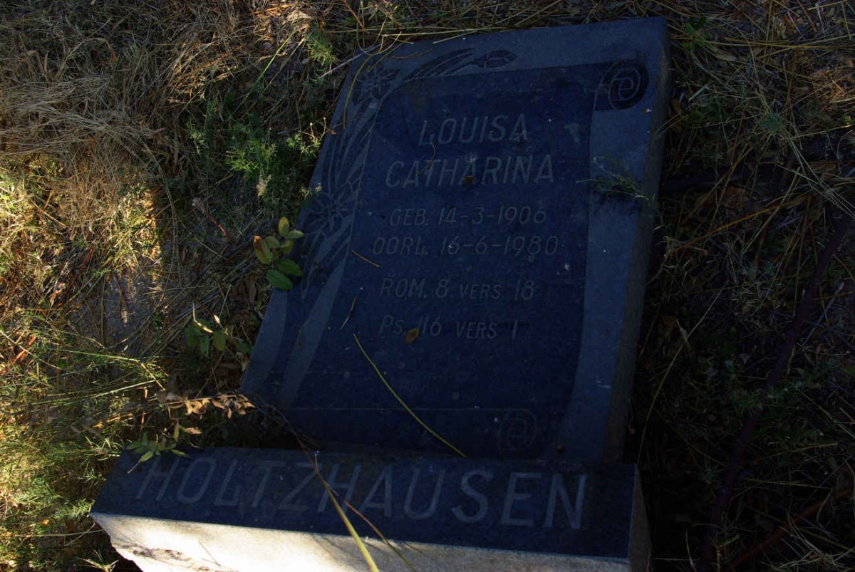 HOLTZHAUSEN Louisa Catharina 1906-1980