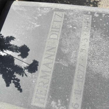 DIETZ Hermann 1877-1946 &amp; Marta 1897-1970