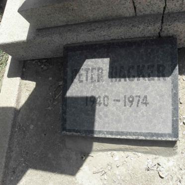 HACKER Peter 1940-1974