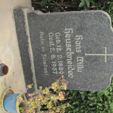 HEUSCHNEIDER Hans Willy 1889-1957 &amp; Emma Henriette 1868-1954