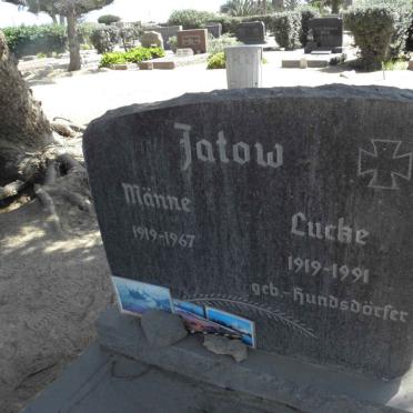 J - Vanne :: Surnames - J